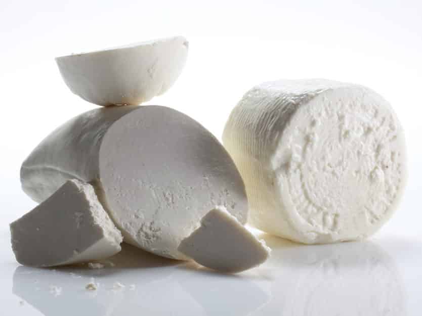 Fresh log of white cheese Manouri PDO